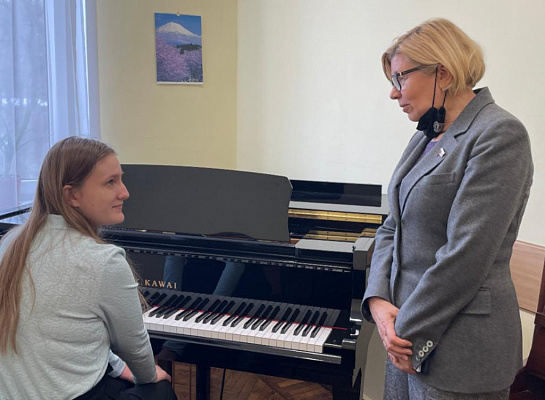 Наталия Пилюс встретилась с педагогами и воспитанниками музыкальной школы Тульской области